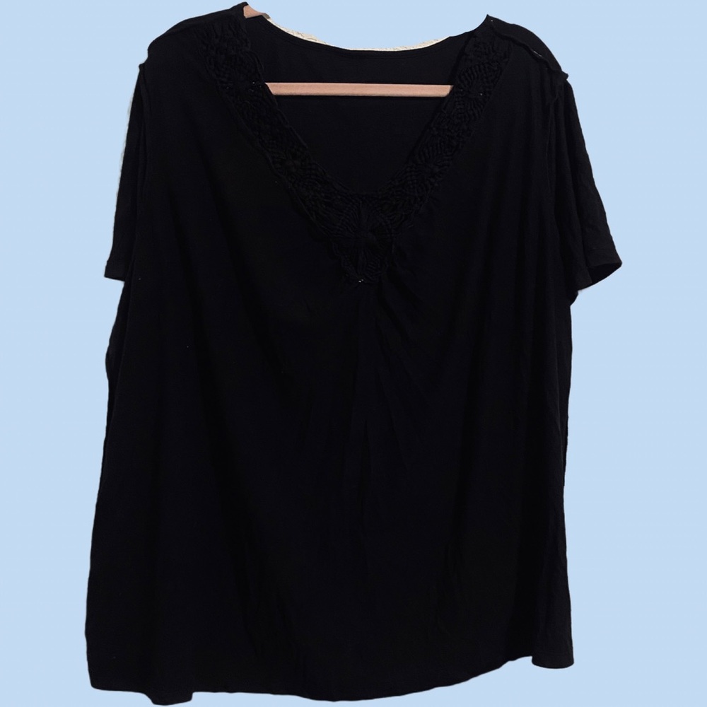 Black Dressy Tee